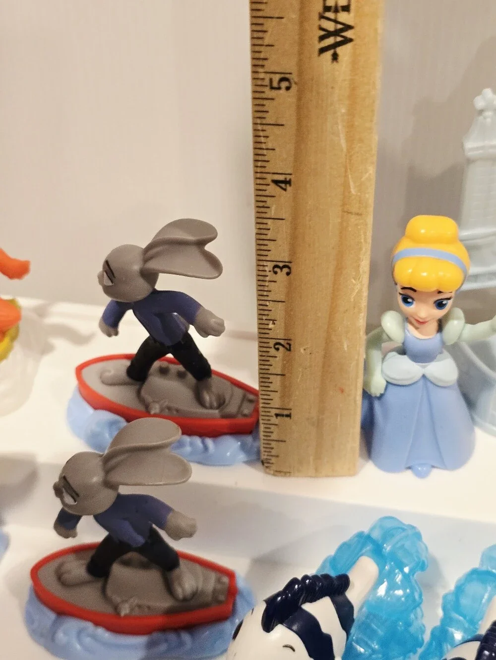 Disney Character Toy Figure Set Happy Meal Toy Lot